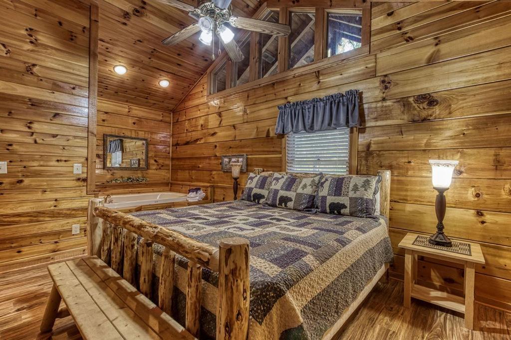 The Nut House, Hot Tub, Game Room, Wifi, 1089 Free Tickets Each Paid Day, Dollywood And More! 鸽子谷 外观 照片